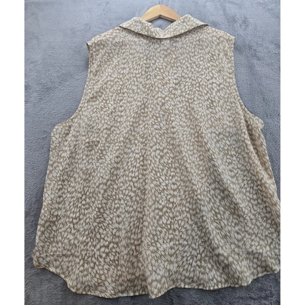 Women's Michael Kors Plus Size 3x Sleeveless Blouse V-Neck NWT Bone Khaki Color